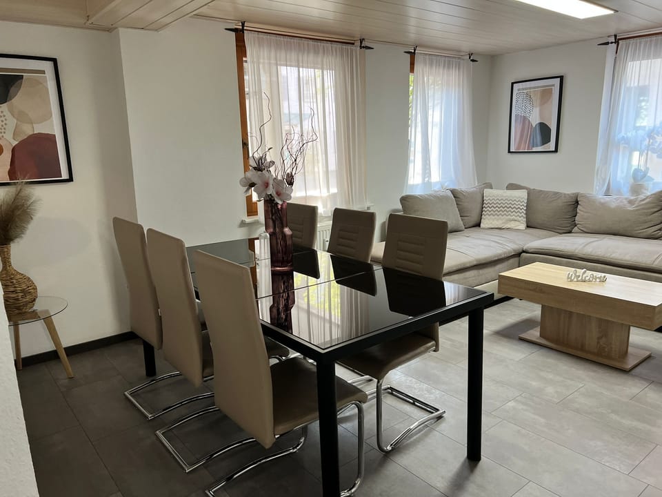 Apartment, Accessible, Private Bathroom | Dining