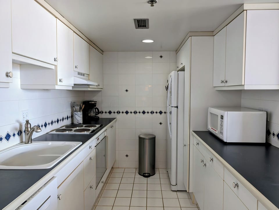 Harbor House Unit 806, Sea Colony, Bethany Beach