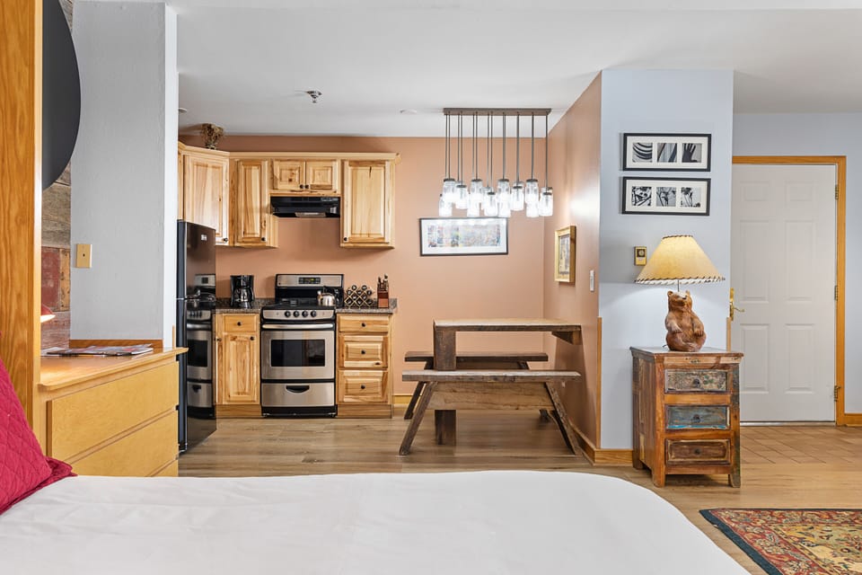 Functional kitchen.