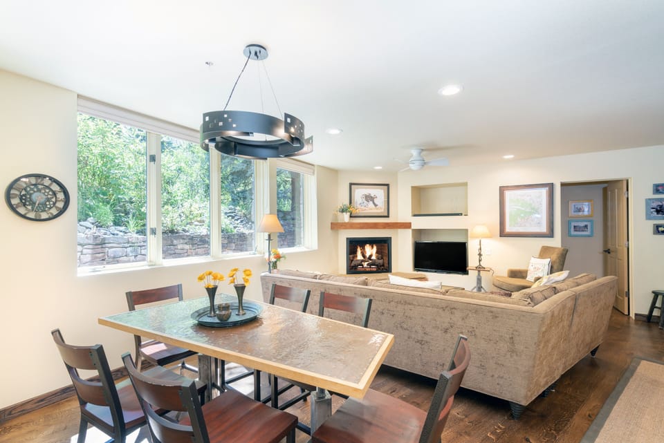 Open floor plan.