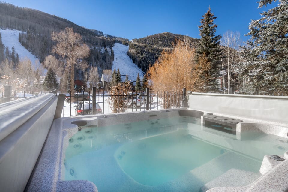 Communal outdoor hot tub.