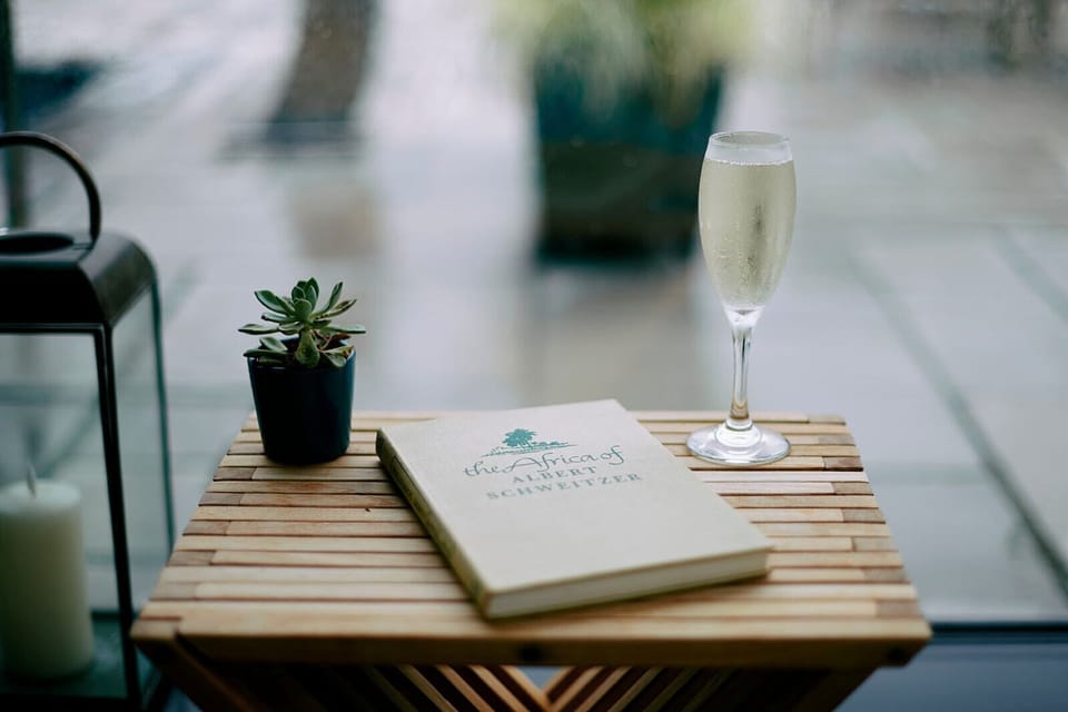 Sauna, hot tub, steam room, body treatments, hydrotherapy, aromatherapy