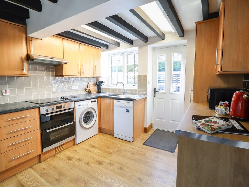 Cottage | Interior