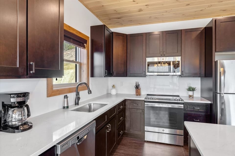 Modern Kitchen!