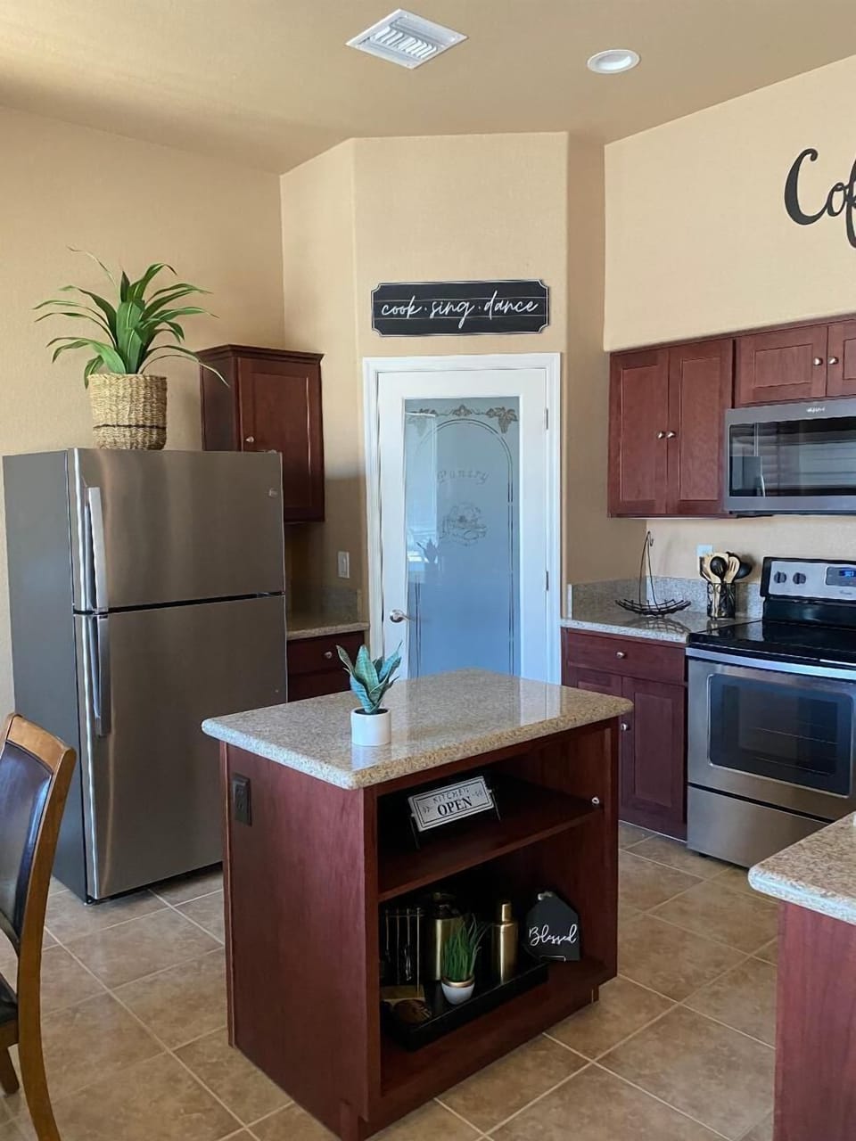 Kitchen area