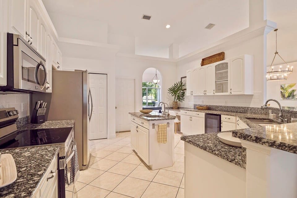 Fully stocked kitchen