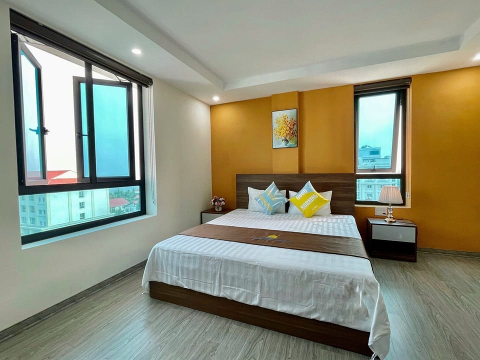 Family Double Room Single Use | Premium bedding, pillowtop beds, minibar, desk