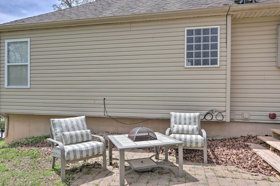 Patio | Fire Pit