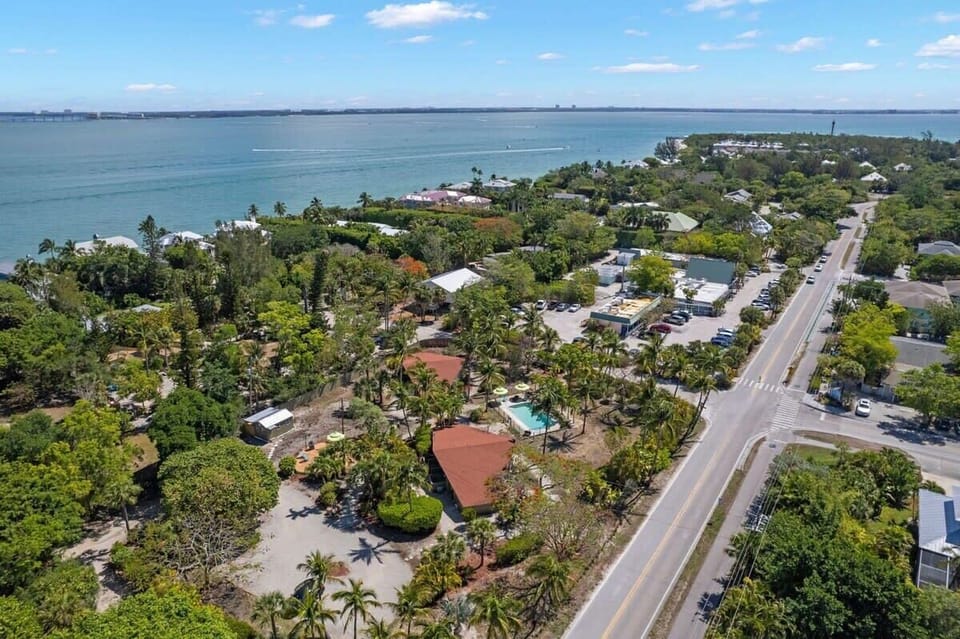 Situated just feet from the Sanibel Lighthouse, Beach, and Bay, you are perfectly positioned to enjoy the ultimate island vacation!