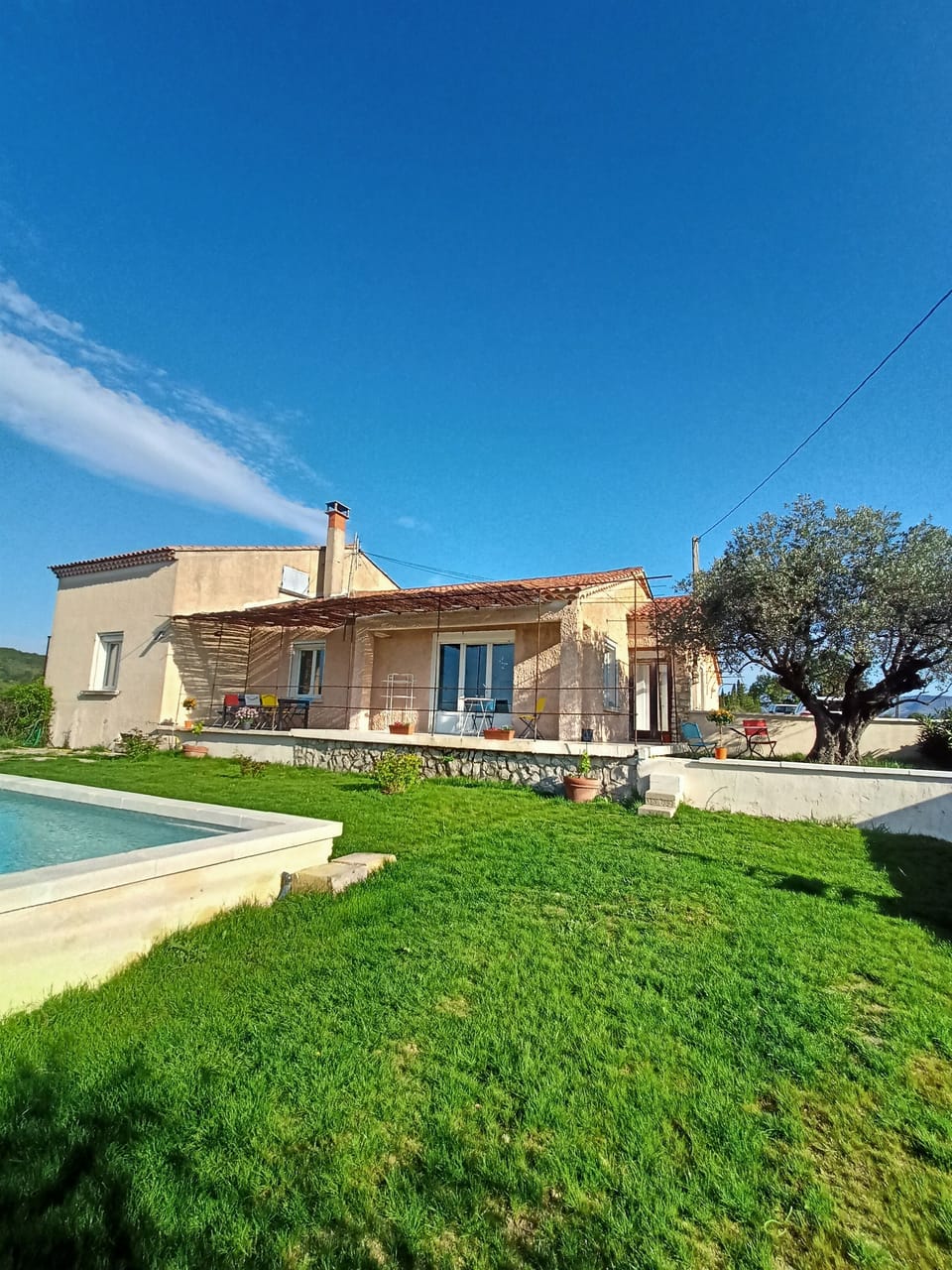Country house 5 minutes from the foot of the Ventoux House in Mormoiron
