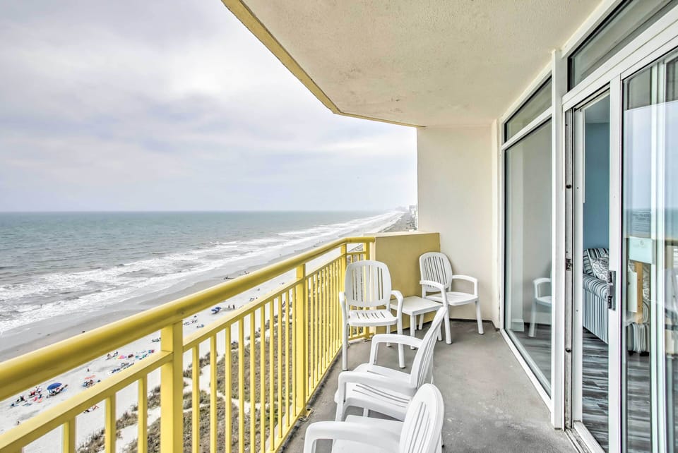 Private Balcony | Ocean View | 12th-Floor Unit