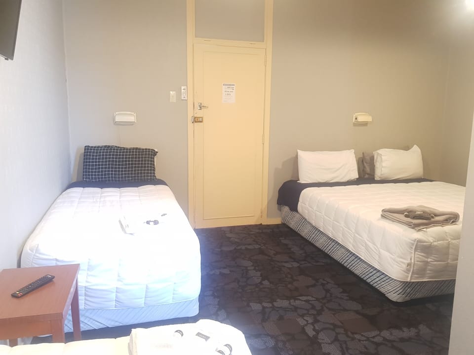 Family Room | Free WiFi