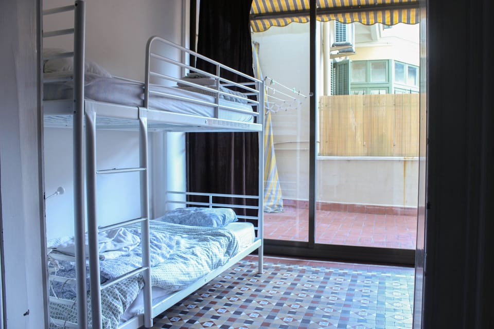 Basic Shared Dormitory, Mixed Dorm, Shared Bathroom (8 people) | In-room safe, free WiFi, bed sheets