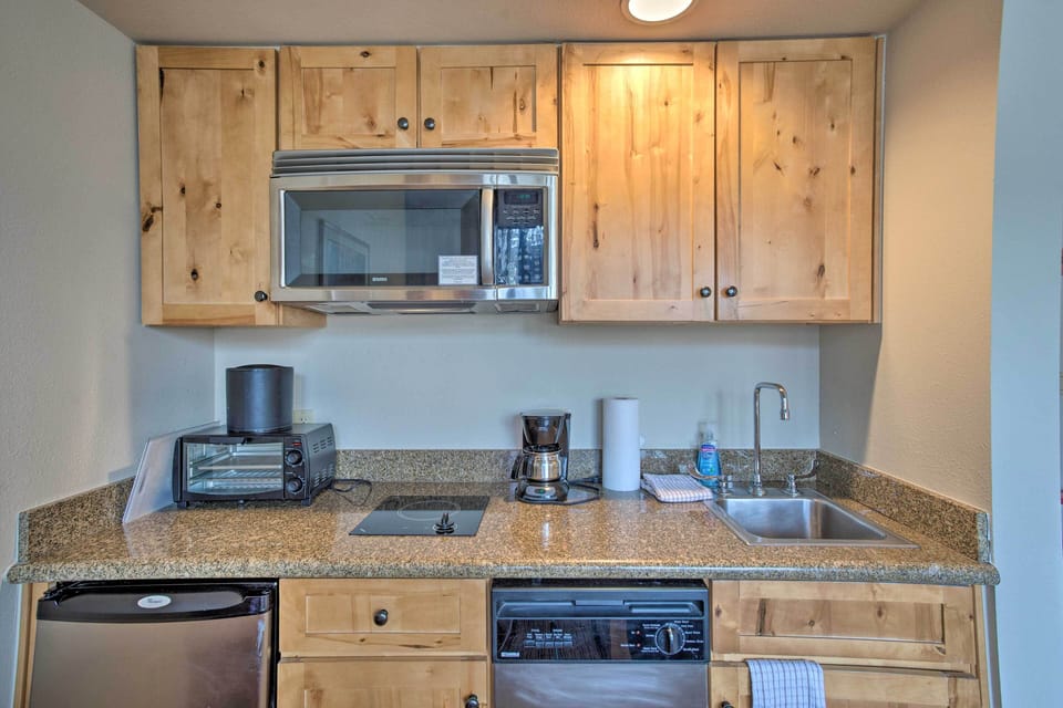 Well-Equipped Kitchenette | Cooking Basics