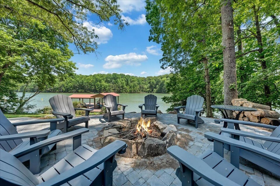 Amazing firepit