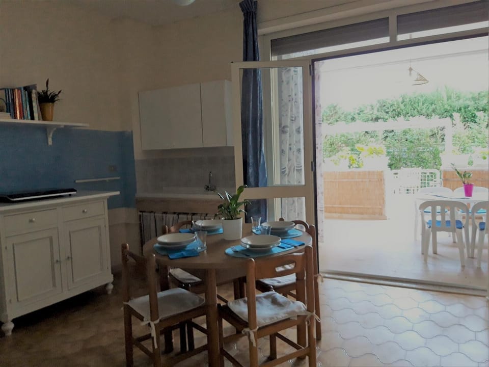 House | 1 bedroom