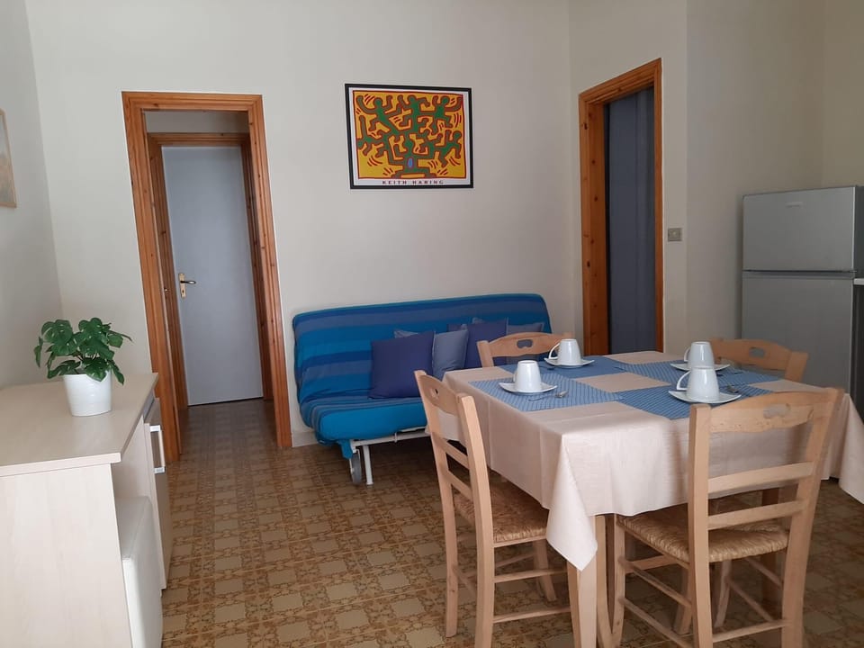 House | 1 bedroom, bed sheets