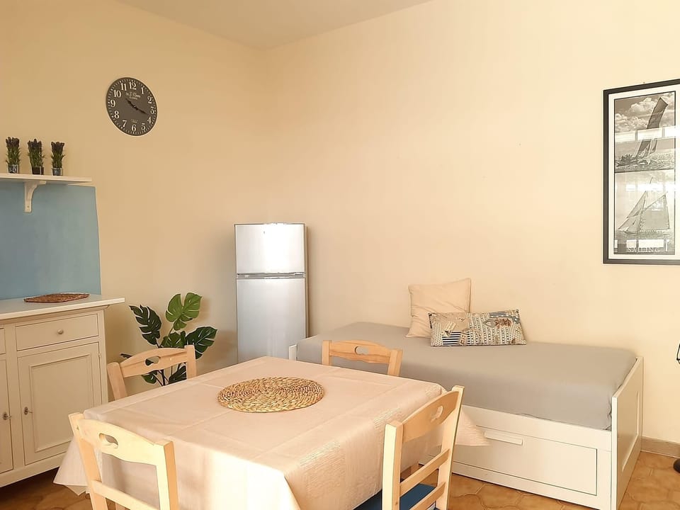 House | 1 bedroom, bed sheets