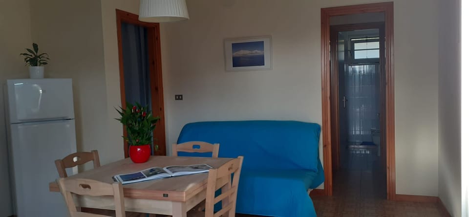 House | 1 bedroom, iron/ironing board