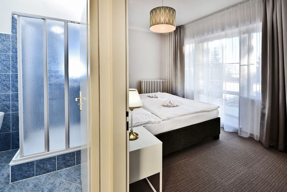 Standard Room | Free WiFi, bed sheets