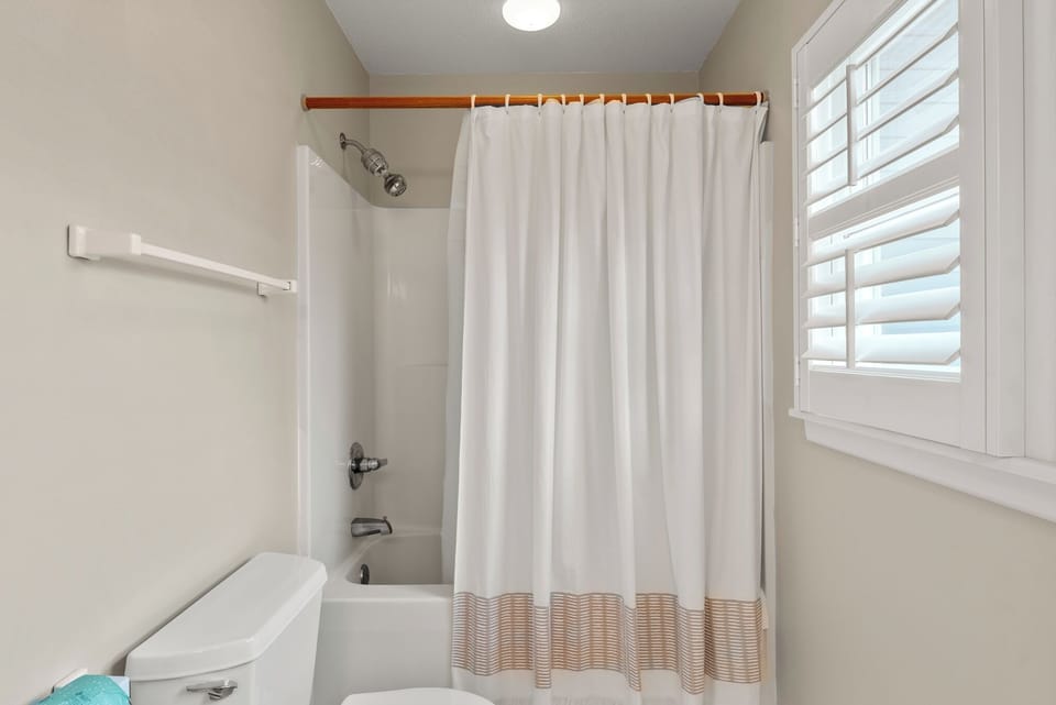 VOH11: Hidden Gem | Top Level Bedroom 6 Private Bath