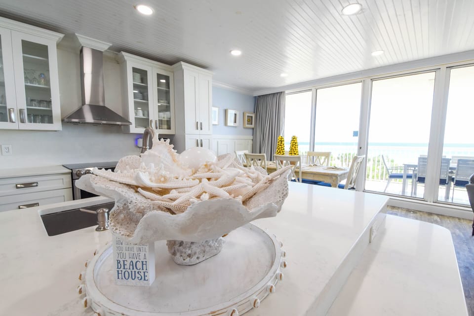 Silver Shells St. Maarten 405 - Kitchen
