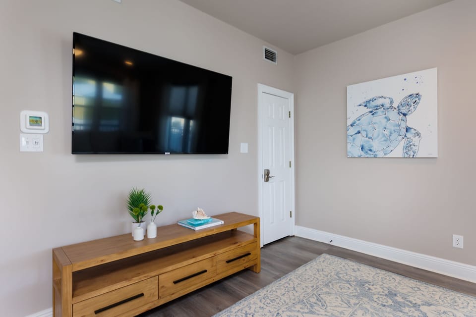 living area with large Smart TV