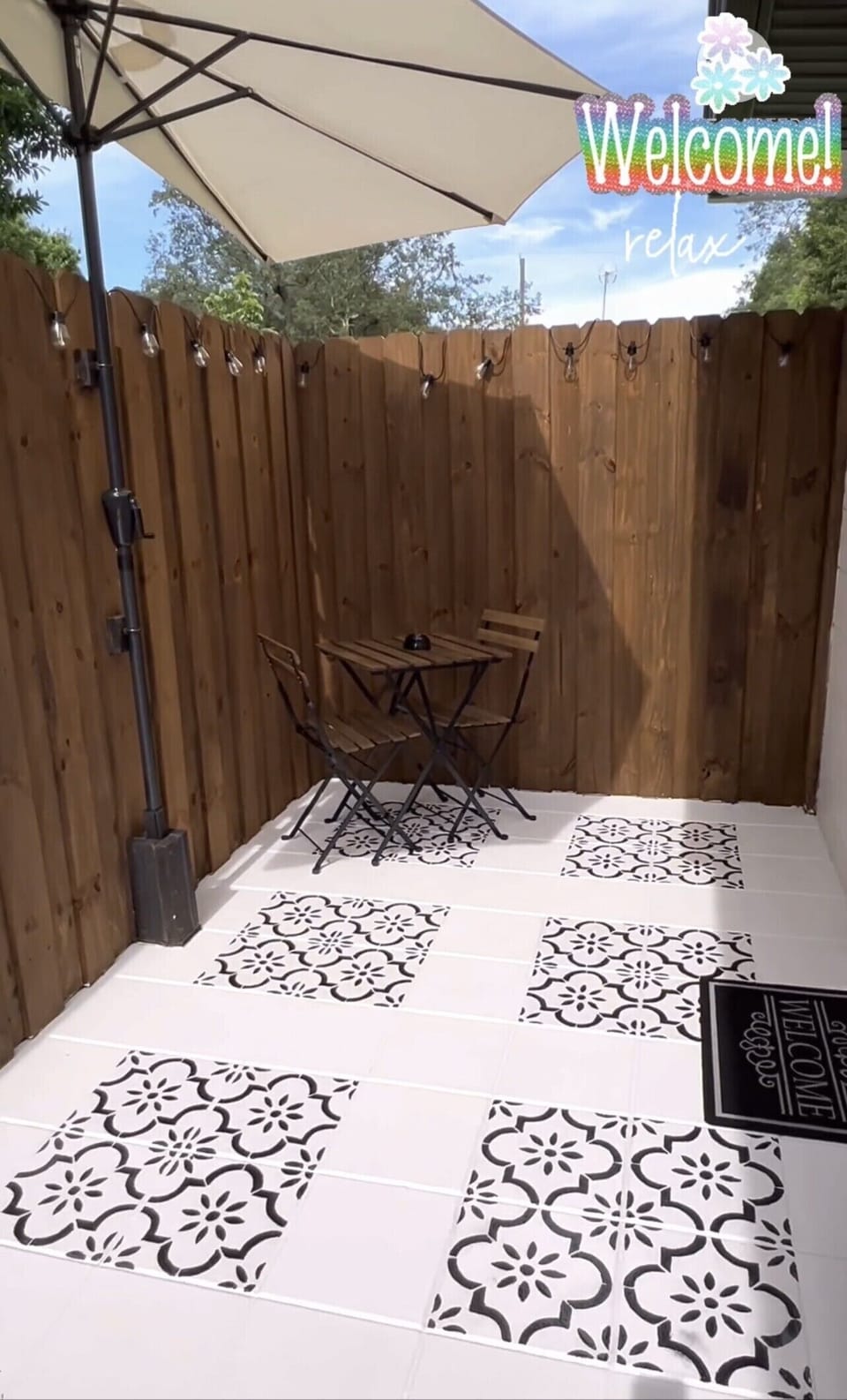 Outdoor dining