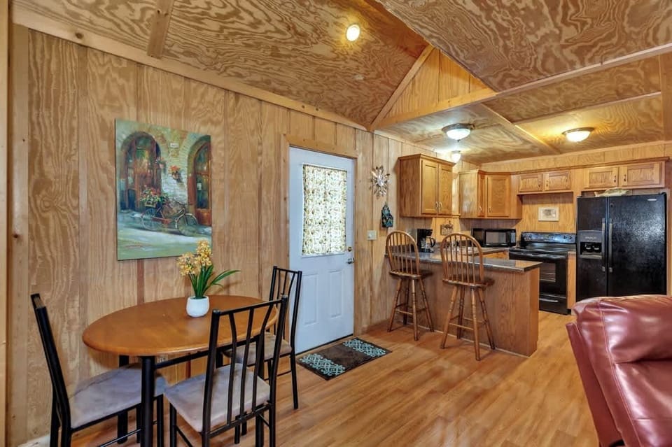 Kitchen and dining area