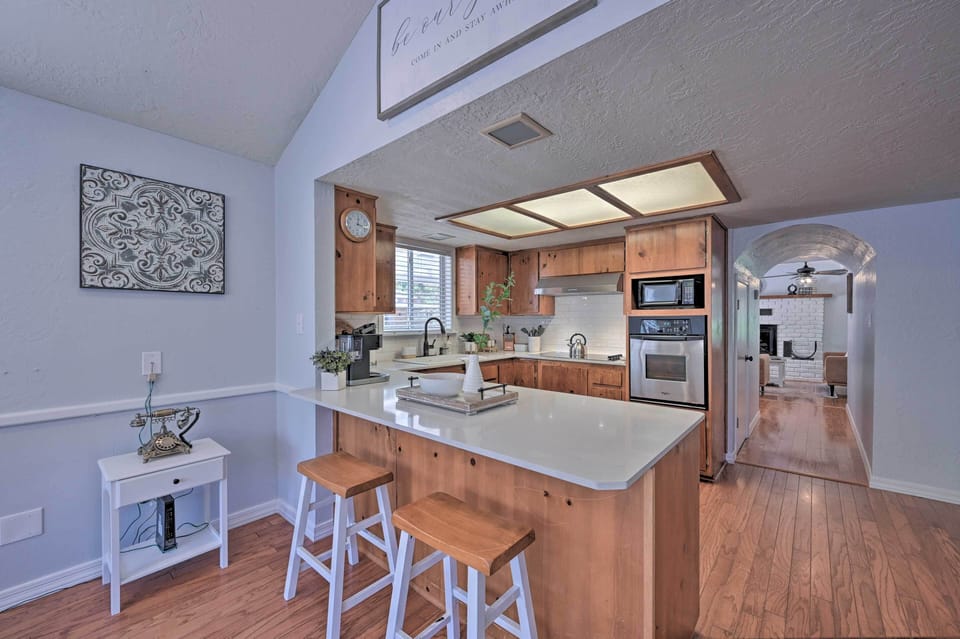 Breakfast Bar