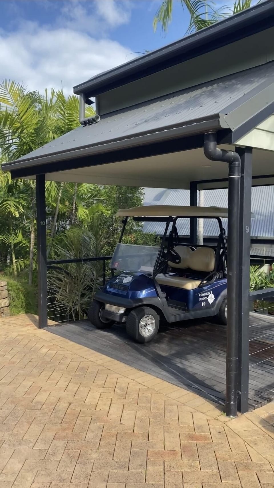 Golf buggy included for easy access to beach and local areas 