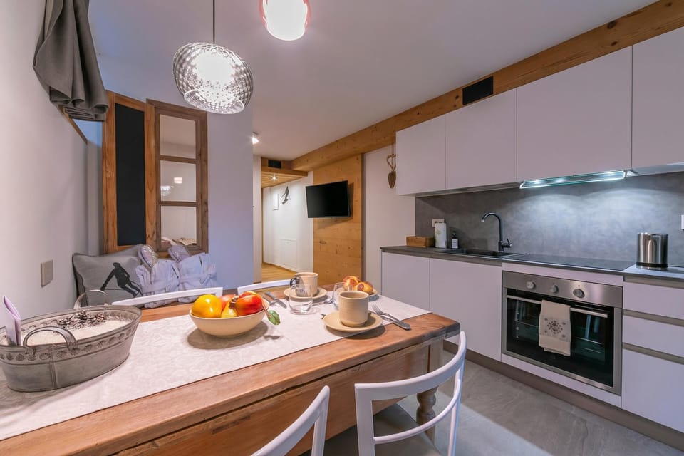 Kitchen and dining area