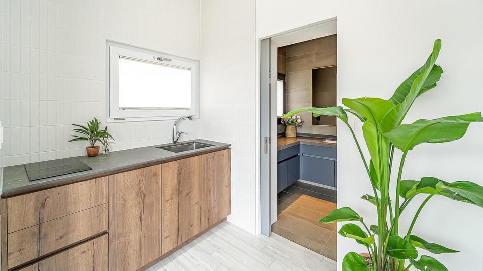 Basic Room, 2 Bedrooms (Themoon(dokchae)) | 2 bedrooms, free WiFi
