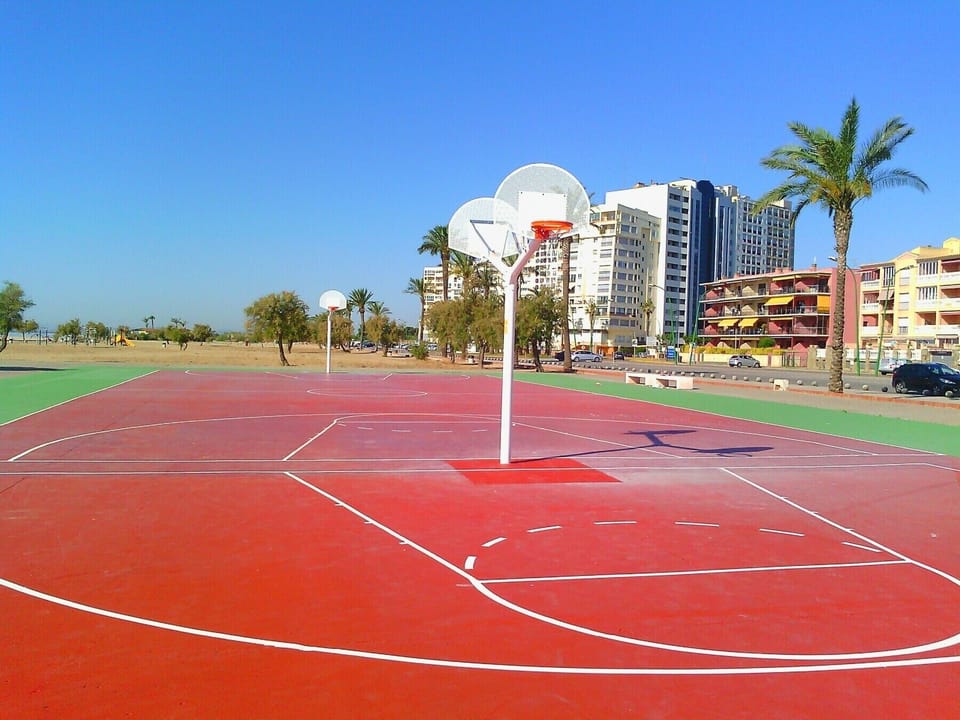 Sport court