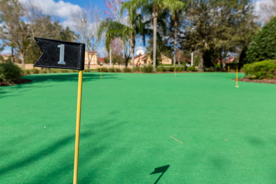 Windsor Hills putting green