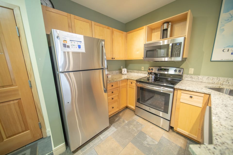 Fully equipped kitchen