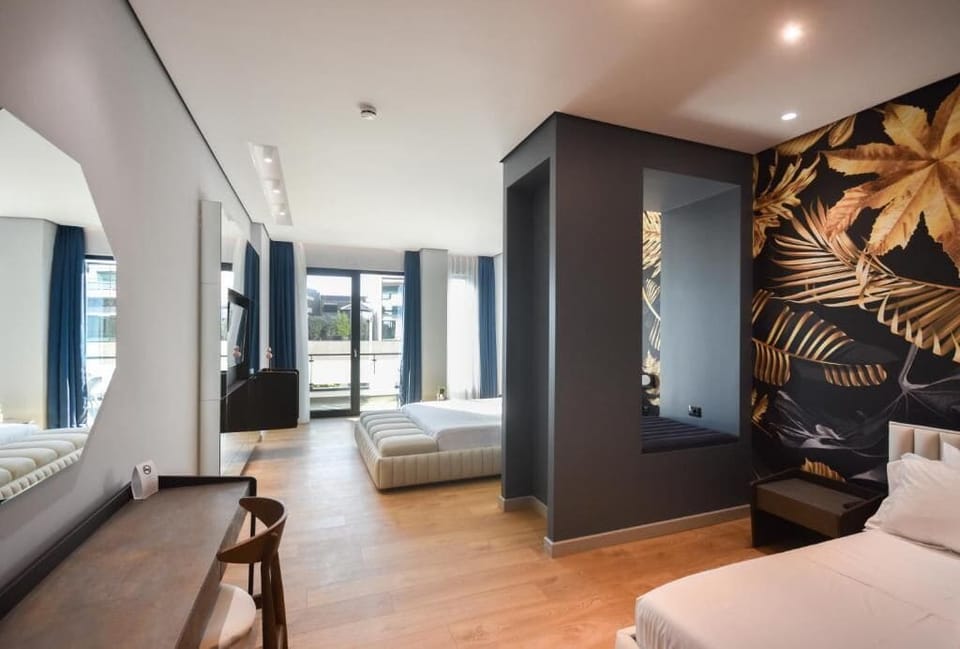 Luxury Triple Room | Frette Italian sheets, premium bedding, minibar, in-room safe