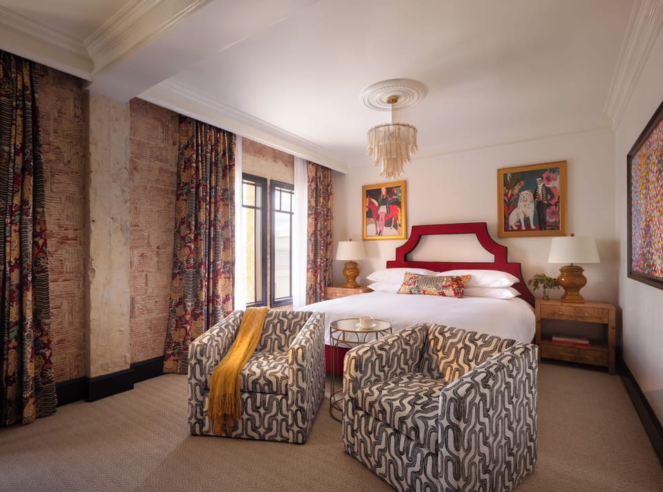 Hypo-allergenic bedding, blackout drapes, iron/ironing board, free WiFi