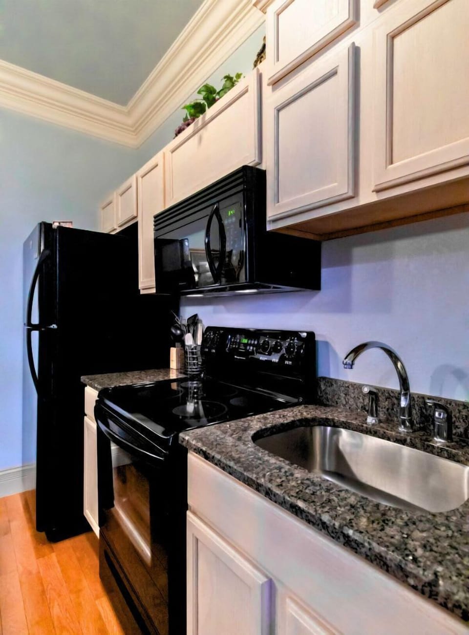 Shine bright with sleek granite countertops and modern appliances during your stay!