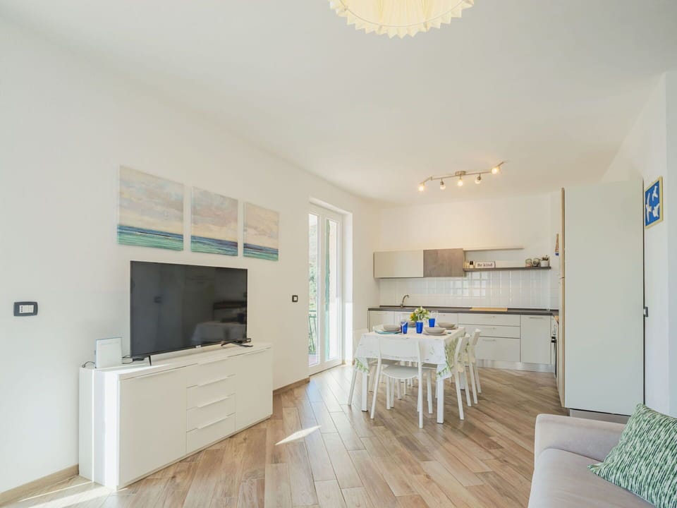 Furniture, Property, Cabinetry, Table, Countertop, Wood, Chair, Interior Design, Drawer, Flooring