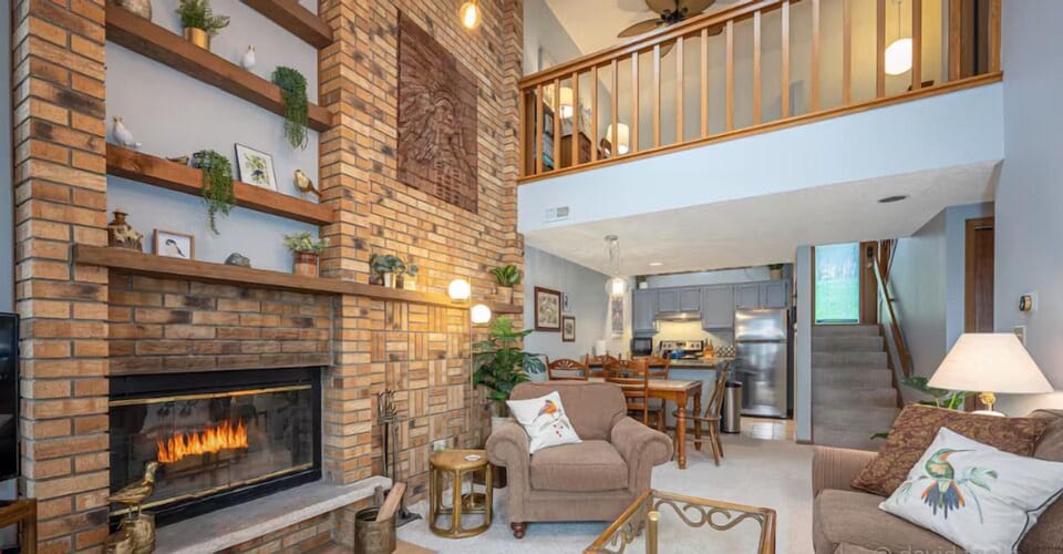 Living room and kitchen/dining area