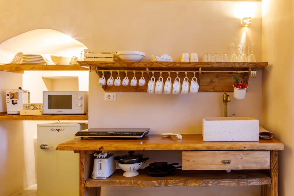 La Cava nel Barisano Suite - Cucina con utensili 