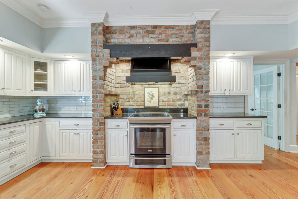 Kitchen at 9 Ibis