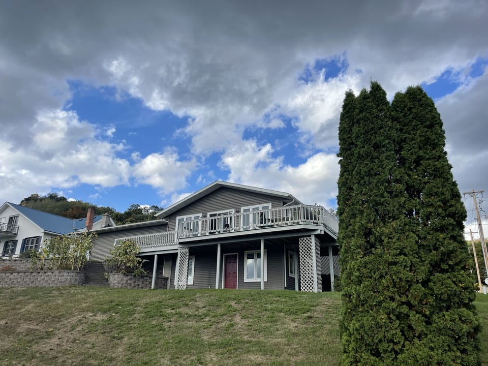 Welcome to Trempealeau and the mighty Mississippi River! 