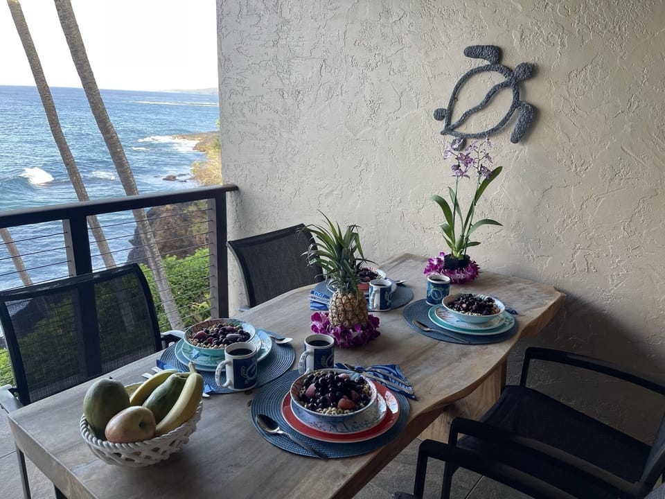 Breakfast Al Fresco Watching Turtles and Whales