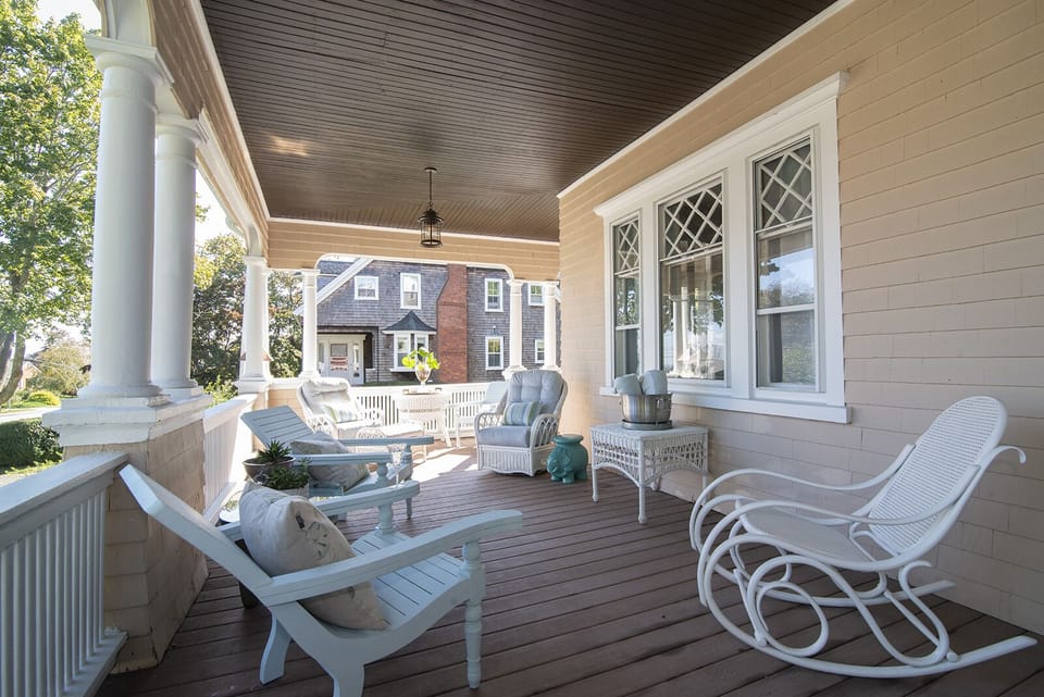 VERANDA