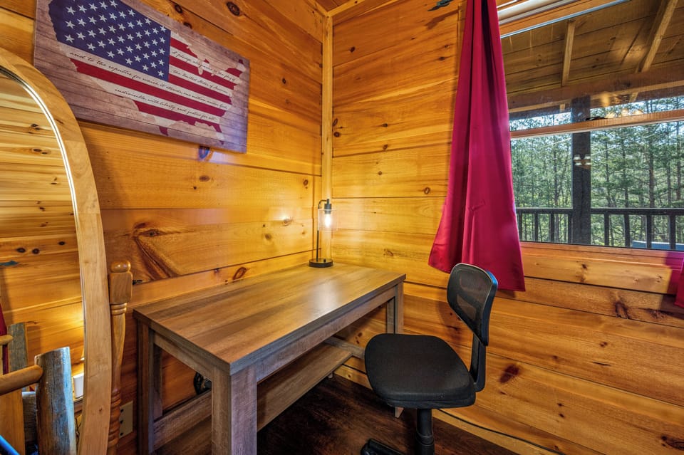 Work station in King Bedroom