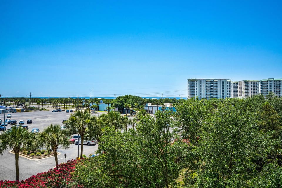 Balcony view to the gulf