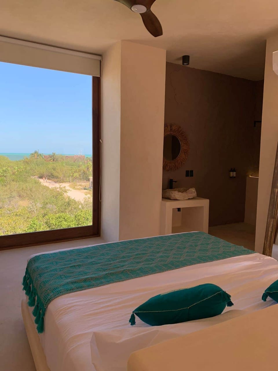 Suite (Cielo) | Individually decorated, individually furnished, free WiFi, bed sheets