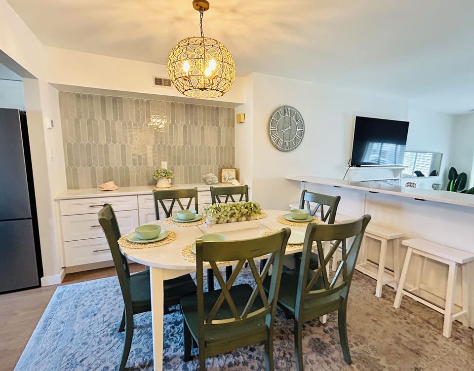 Dining Room (2nd floor)